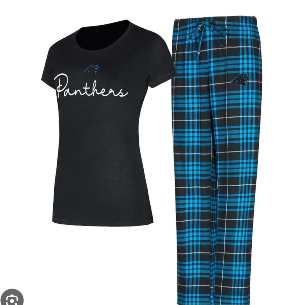 Women's Carolina Panther Sleepwear Set